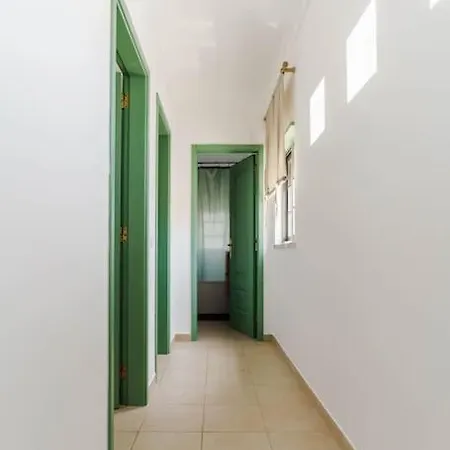 Breeze Escape By Lisbeyond